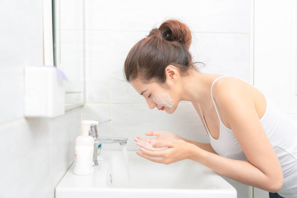 6 Benefits of Facial Washing You Should Know