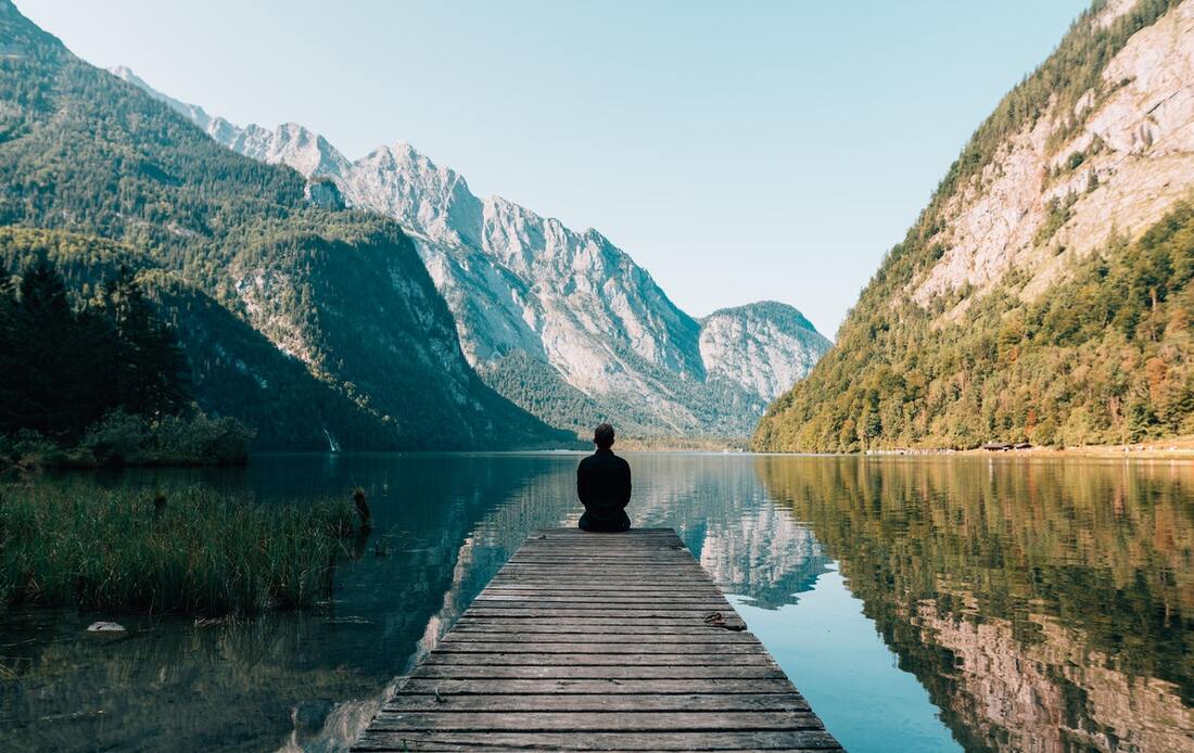 Achieving a Peaceful Mindset: Tips for Staying Calm and Focused